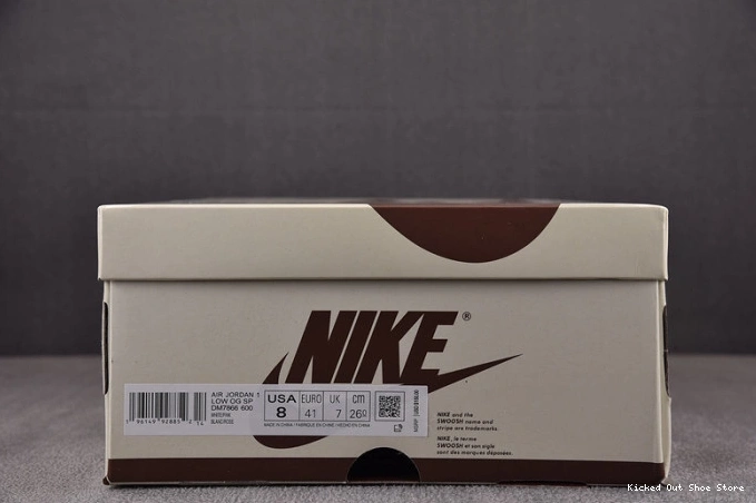 Kick Theory DM7866-600 x Travis 1 Scott SP AJ Low OG 0730